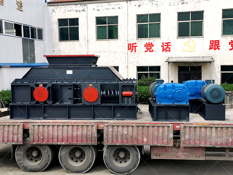 青石和河卵石哪個制砂好？用對輥破碎機怎么樣？