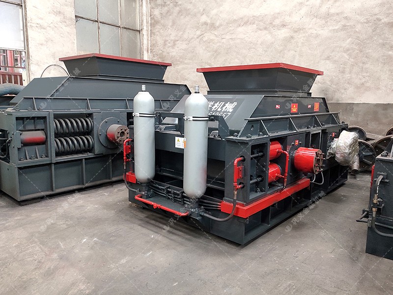 白云石破碎機(jī)_白云石粉碎機(jī),白云石破碎機(jī)價格,多少錢一臺 白云石破碎機(jī)_白云石粉碎機(jī),白云石破碎機(jī)價格,多少錢一臺