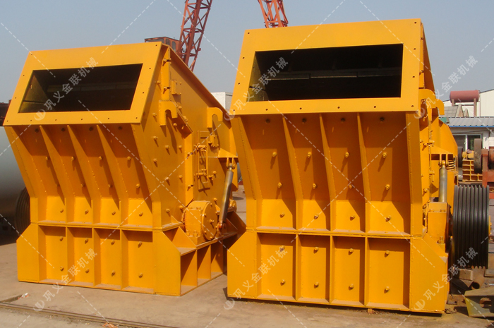 青石破碎機(jī)|青石頭破碎機(jī)生產(chǎn)廠家|青石破碎機(jī)生產(chǎn)線價(jià)格|多少錢一臺